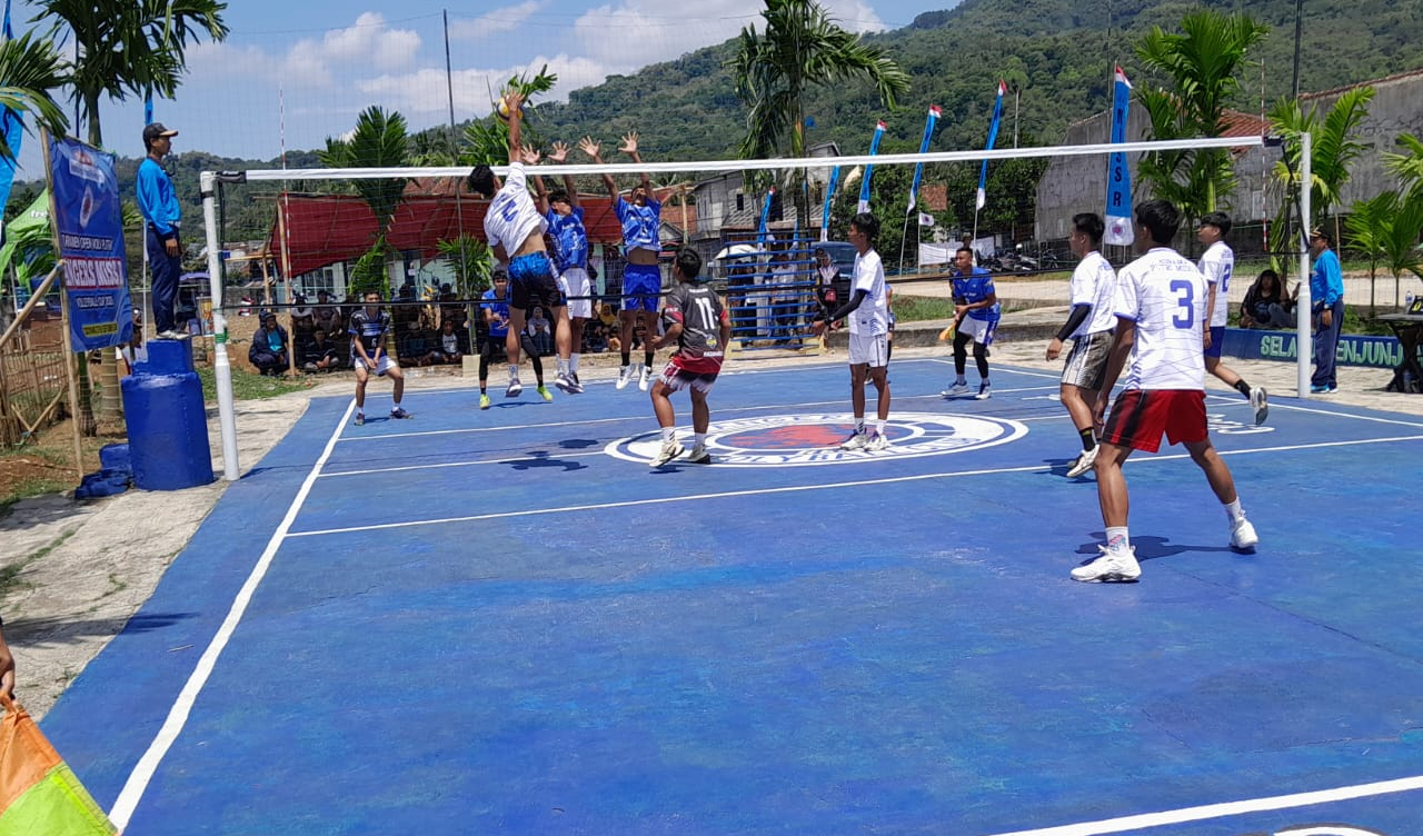 Turnamen Bola Voli Semarakkan Syukuran Asrama Putri Miss R Tasikmalaya