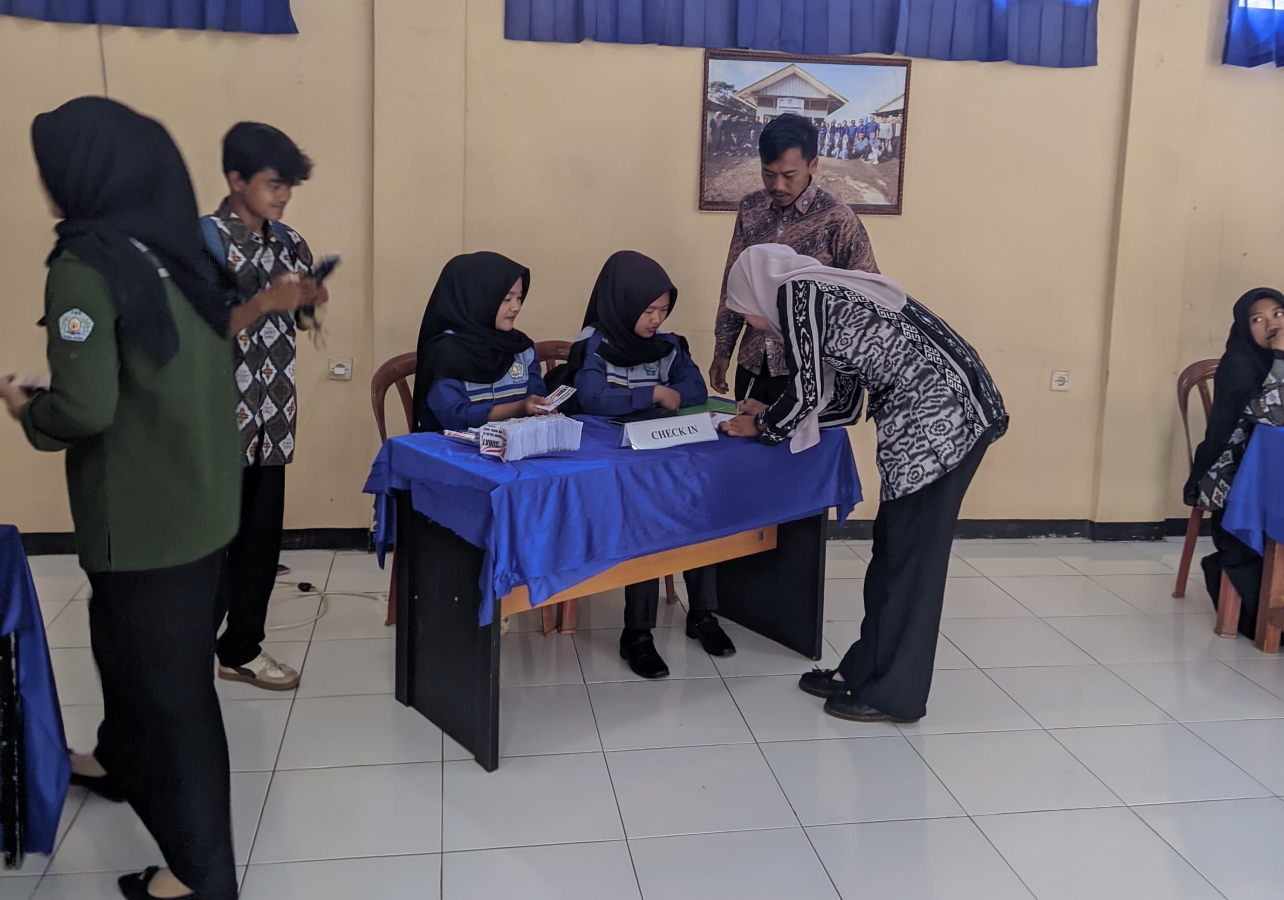 Syifa Khoirunisa & Septian Tajul Aripin Terpilih Menjadi Ketua dan Wakil Ketua OSIS SMK Nurul Huda Tahun Ajaran 2025–2026