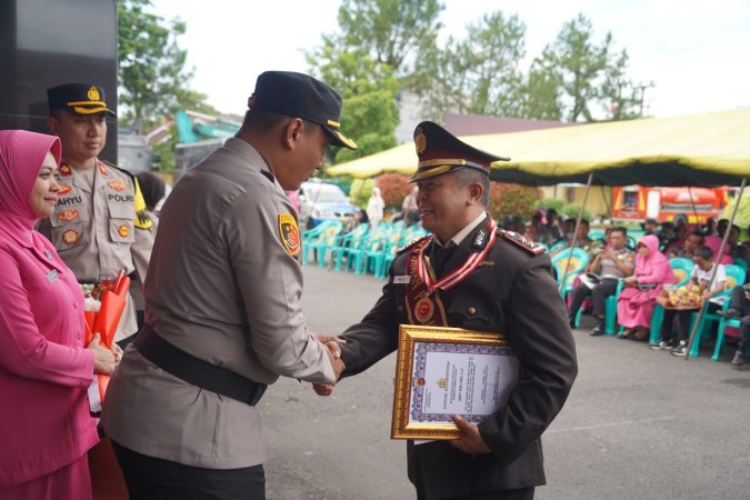 Kapolres Tasikmalaya Kota Pimpin Kegiatan Pelepasan Purnawirawan Polri